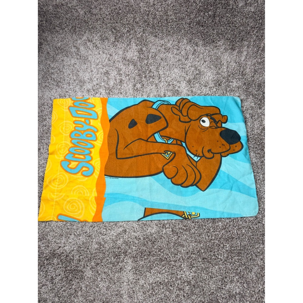 Vintage 1998 Scooby-Doo Pillowcase Hanna-Barbera Blue Yellow Cartoon Bedding 90s
